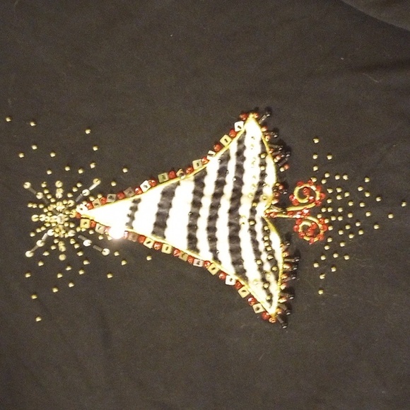 Berek Christmas Tree Shirt - Picture 2 of 9